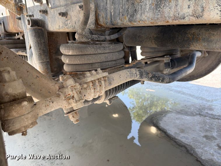 image for item DN6667 2006 Mack Granite CV713  ready mix truck