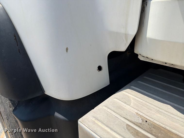 image for item DN6668 2006 Mack Granite CV713 ready mix truck