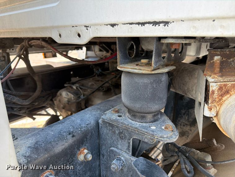 image for item DN6668 2006 Mack Granite CV713 ready mix truck