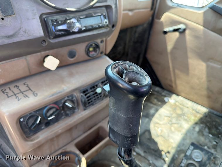 image for item DN6668 2006 Mack Granite CV713 ready mix truck