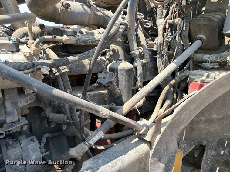 image for item DN6668 2006 Mack Granite CV713 ready mix truck