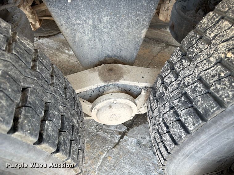 image for item DN6668 2006 Mack Granite CV713 ready mix truck