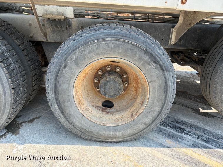 image for item DN6668 2006 Mack Granite CV713 ready mix truck