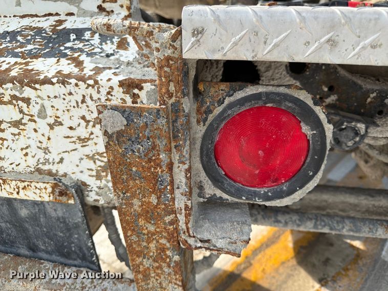 image for item DN6671 2004 Mack Granite CV713 ready mix truck
