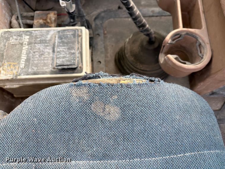 image for item DN6671 2004 Mack Granite CV713 ready mix truck