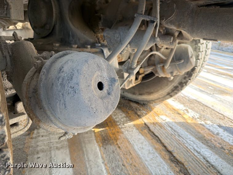 image for item DN6671 2004 Mack Granite CV713 ready mix truck