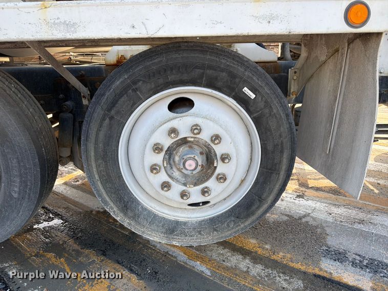 image for item DN6671 2004 Mack Granite CV713 ready mix truck