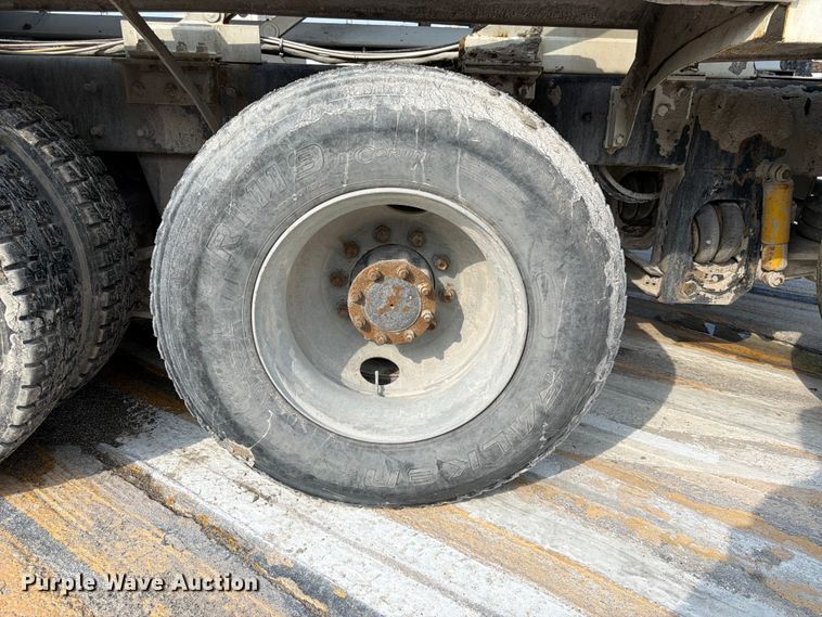 image for item DN6671 2004 Mack Granite CV713 ready mix truck