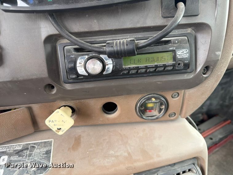 image for item DN6672 2006 Mack Granite CV713 ready mix truck