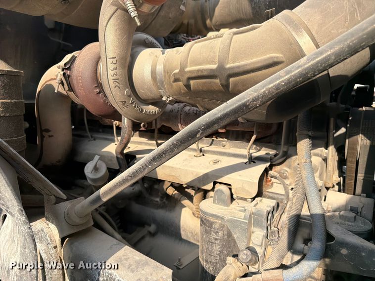 image for item DN6672 2006 Mack Granite CV713 ready mix truck
