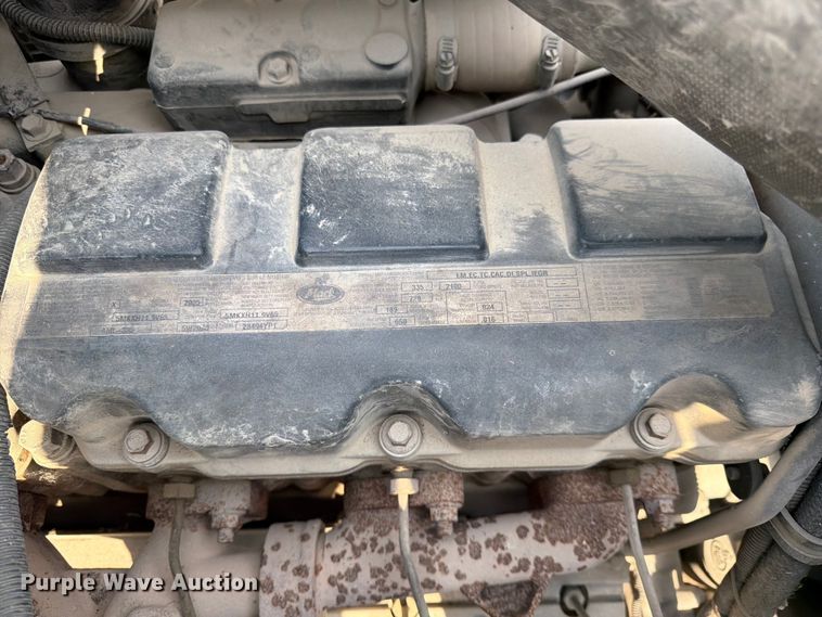 image for item DN6672 2006 Mack Granite CV713 ready mix truck