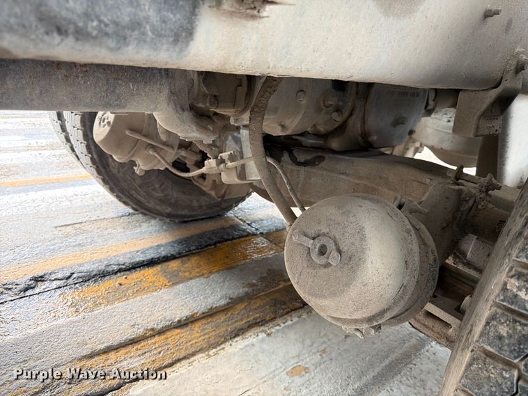 image for item DN6672 2006 Mack Granite CV713 ready mix truck