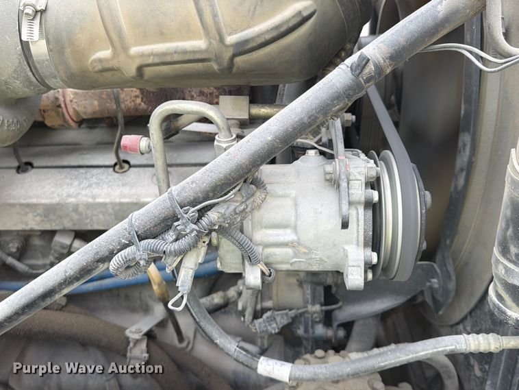 image for item DN6673 2004 Mack Granite CV713 ready mix truck
