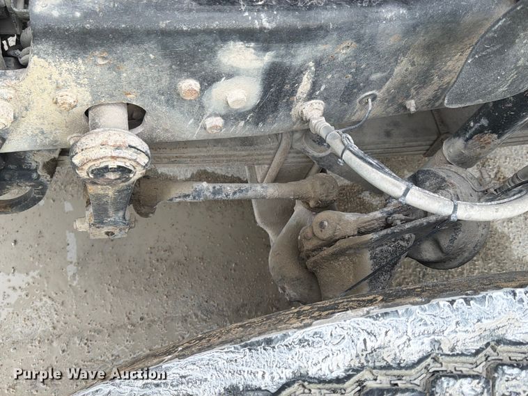 image for item DN6673 2004 Mack Granite CV713 ready mix truck