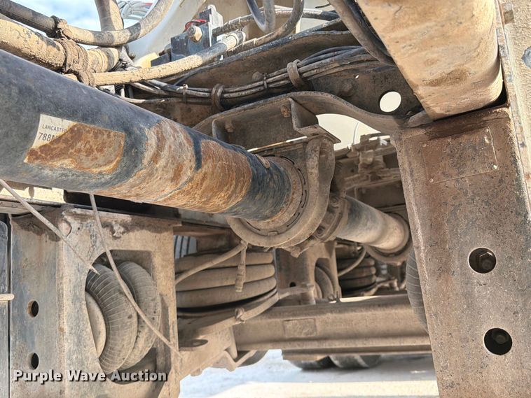 image for item DN6673 2004 Mack Granite CV713 ready mix truck