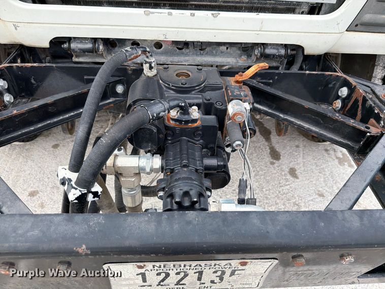 image for item DN6675 2003 Mack Granite CV713 ready mix truck