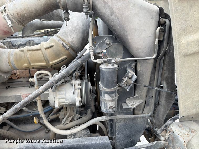 image for item DN6675 2003 Mack Granite CV713 ready mix truck