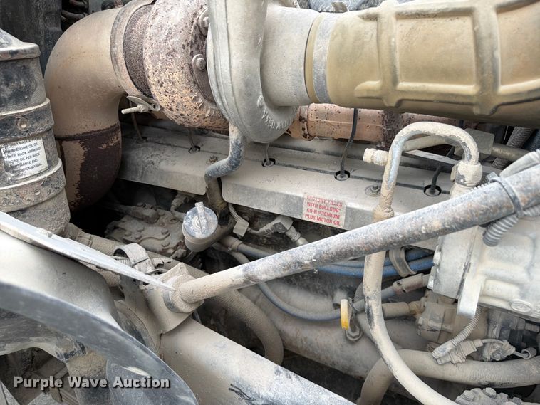image for item DN6675 2003 Mack Granite CV713 ready mix truck