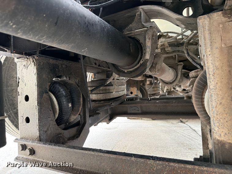 image for item DN6675 2003 Mack Granite CV713 ready mix truck