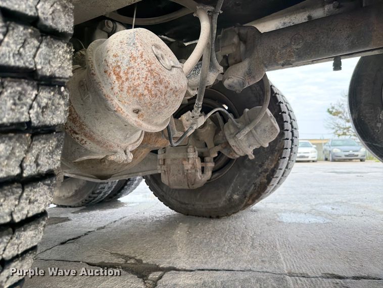 image for item DN6675 2003 Mack Granite CV713 ready mix truck
