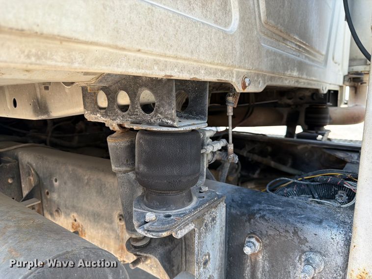 image for item DN6676 2006 Mack Granite CV713 ready mix truck