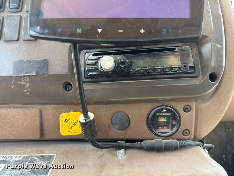 image for item DN6676 2006 Mack Granite CV713 ready mix truck