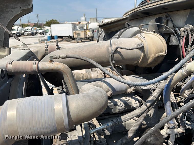 image for item DN6676 2006 Mack Granite CV713 ready mix truck