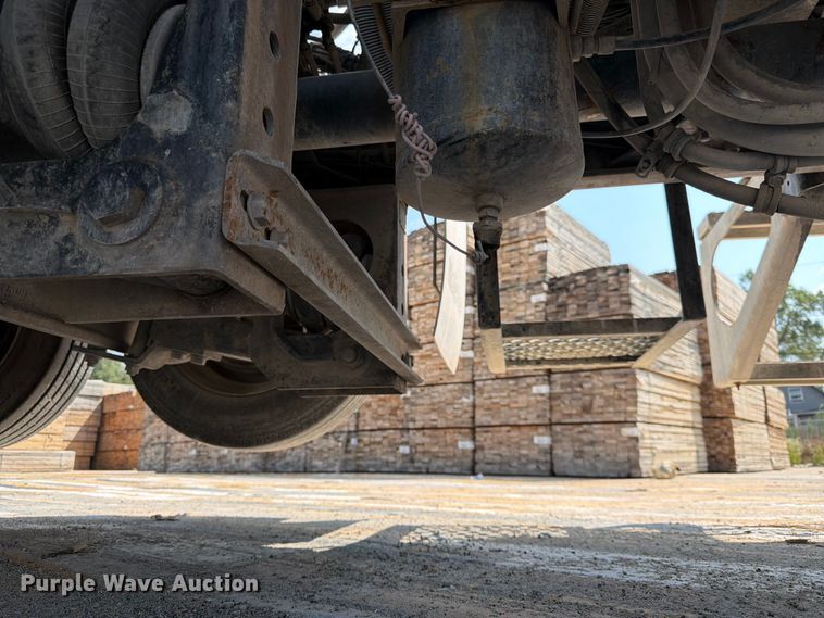 image for item DN6676 2006 Mack Granite CV713 ready mix truck