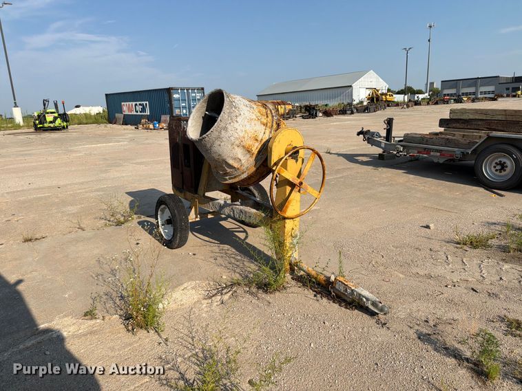 image for item DN6678 Concrete mixer