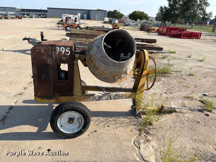 image for item DN6678 Concrete mixer