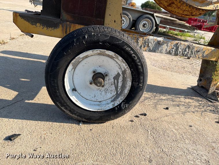 image for item DN6678 Concrete mixer