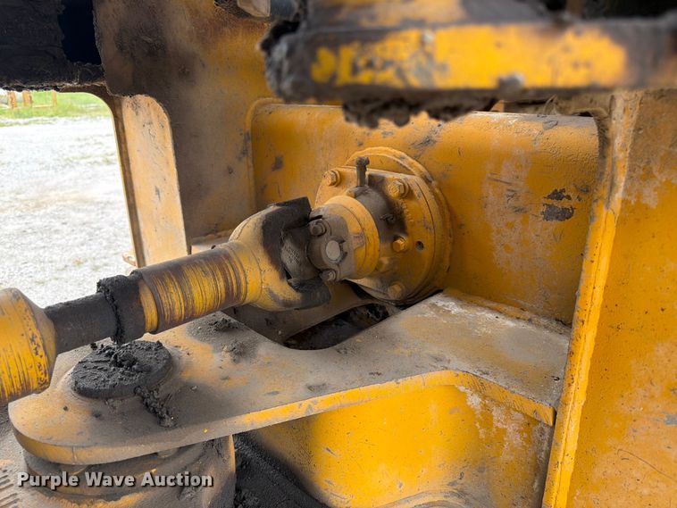 image for item DN6679 1986 Caterpillar 936 wheel loader