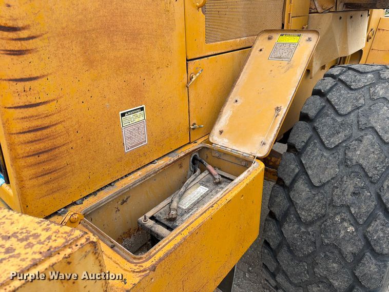 image for item DN6679 1986 Caterpillar 936 wheel loader