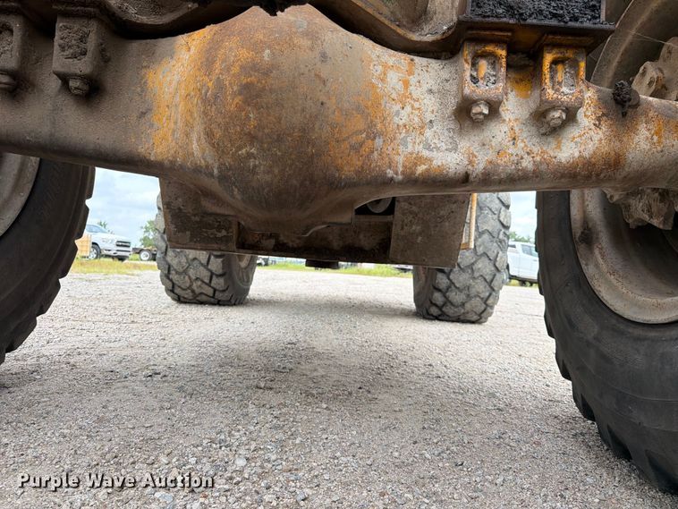 image for item DN6679 1986 Caterpillar 936 wheel loader