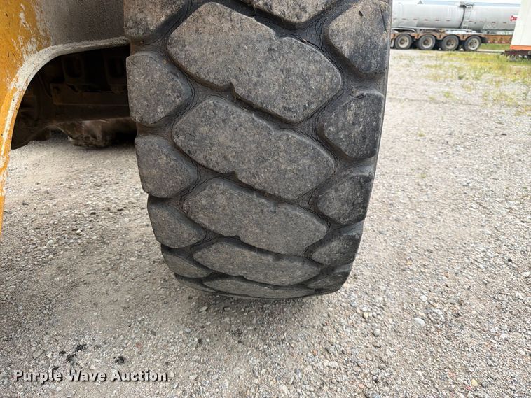 image for item DN6679 1986 Caterpillar 936 wheel loader
