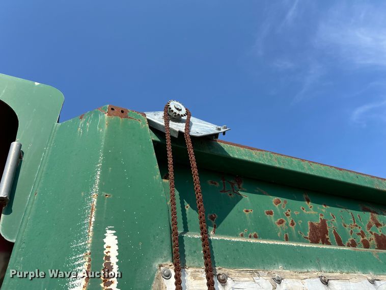 image for item DN6680 2012 Freightliner Business Class M2 dump truck