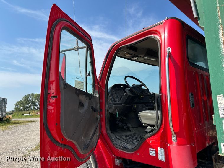 image for item DN6680 2012 Freightliner Business Class M2 dump truck