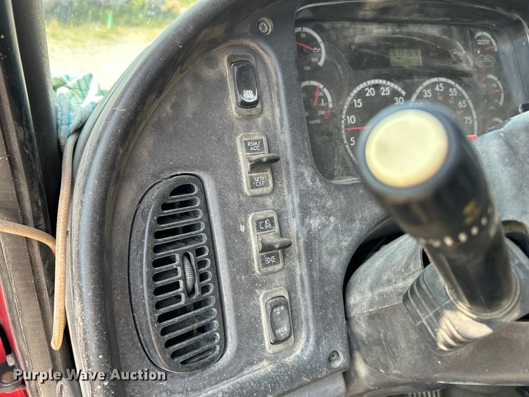 image for item DN6680 2012 Freightliner Business Class M2 dump truck