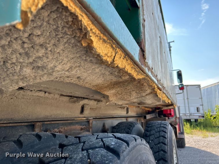 image for item DN6680 2012 Freightliner Business Class M2 dump truck