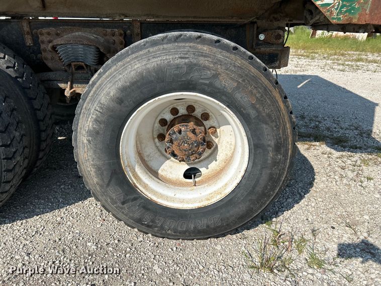 image for item DN6680 2012 Freightliner Business Class M2 dump truck