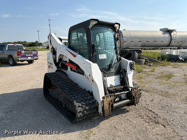 image for item DN6682 2019 Bobcat T740 tracked skid steer loader