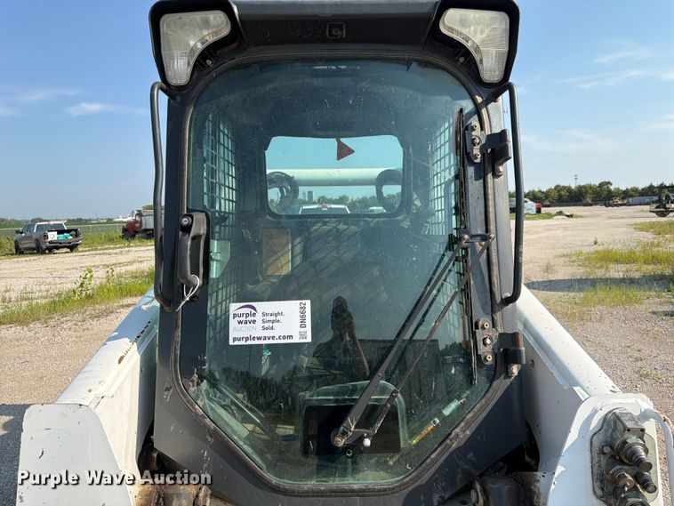 image for item DN6682 2019 Bobcat T740 tracked skid steer loader