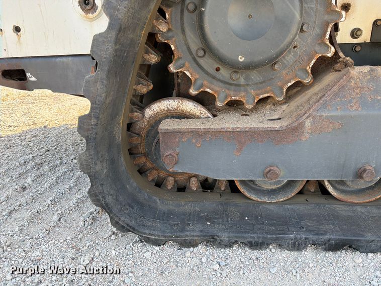image for item DN6682 2019 Bobcat T740 tracked skid steer loader