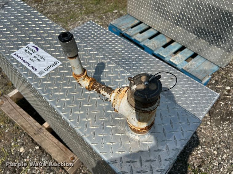 image for item DN6685 (5) fuel tanks