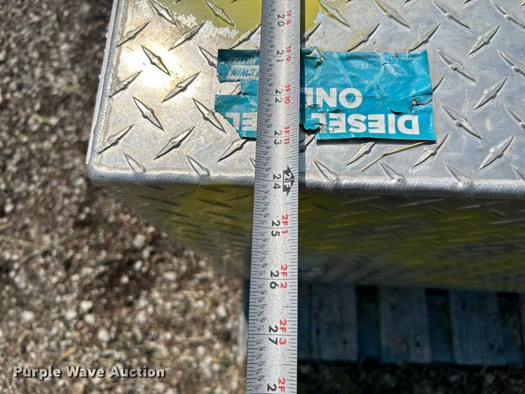 image for item DN6685 (5) fuel tanks