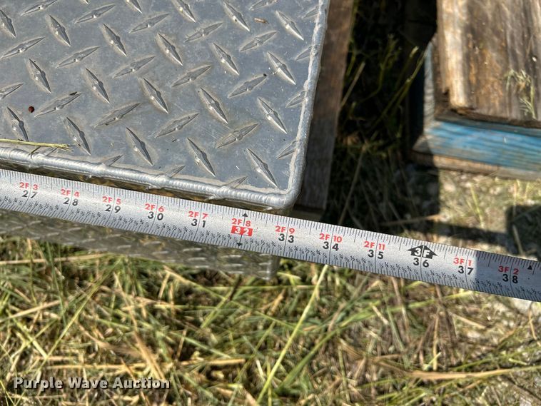 image for item DN6685 (5) fuel tanks