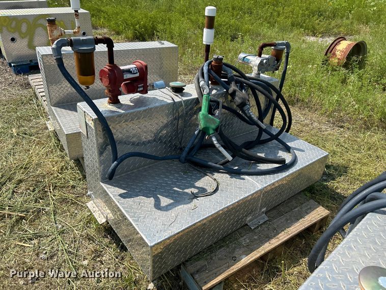 image for item DN6685 (5) fuel tanks