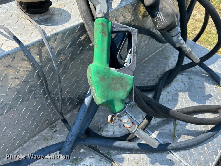 image for item DN6685 (5) fuel tanks