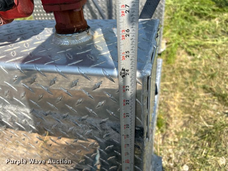 image for item DN6685 (5) fuel tanks