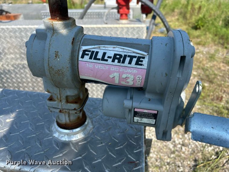 image for item DN6687 (6) auxiliary fuel tanks